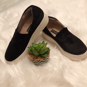 BLACK SUEDE Steve Madden SLIP ONS